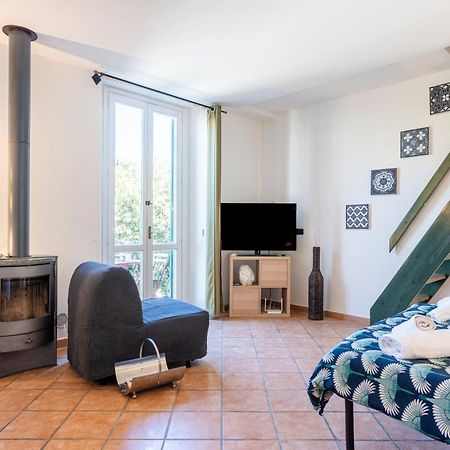 Apartamento Casa Ginevra - 3 Minutes Walk From The Sea Livorno Exterior foto