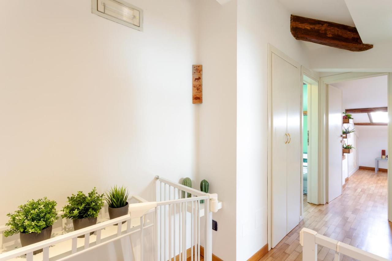 Apartamento Casa Ginevra - 3 Minutes Walk From The Sea Livorno Exterior foto